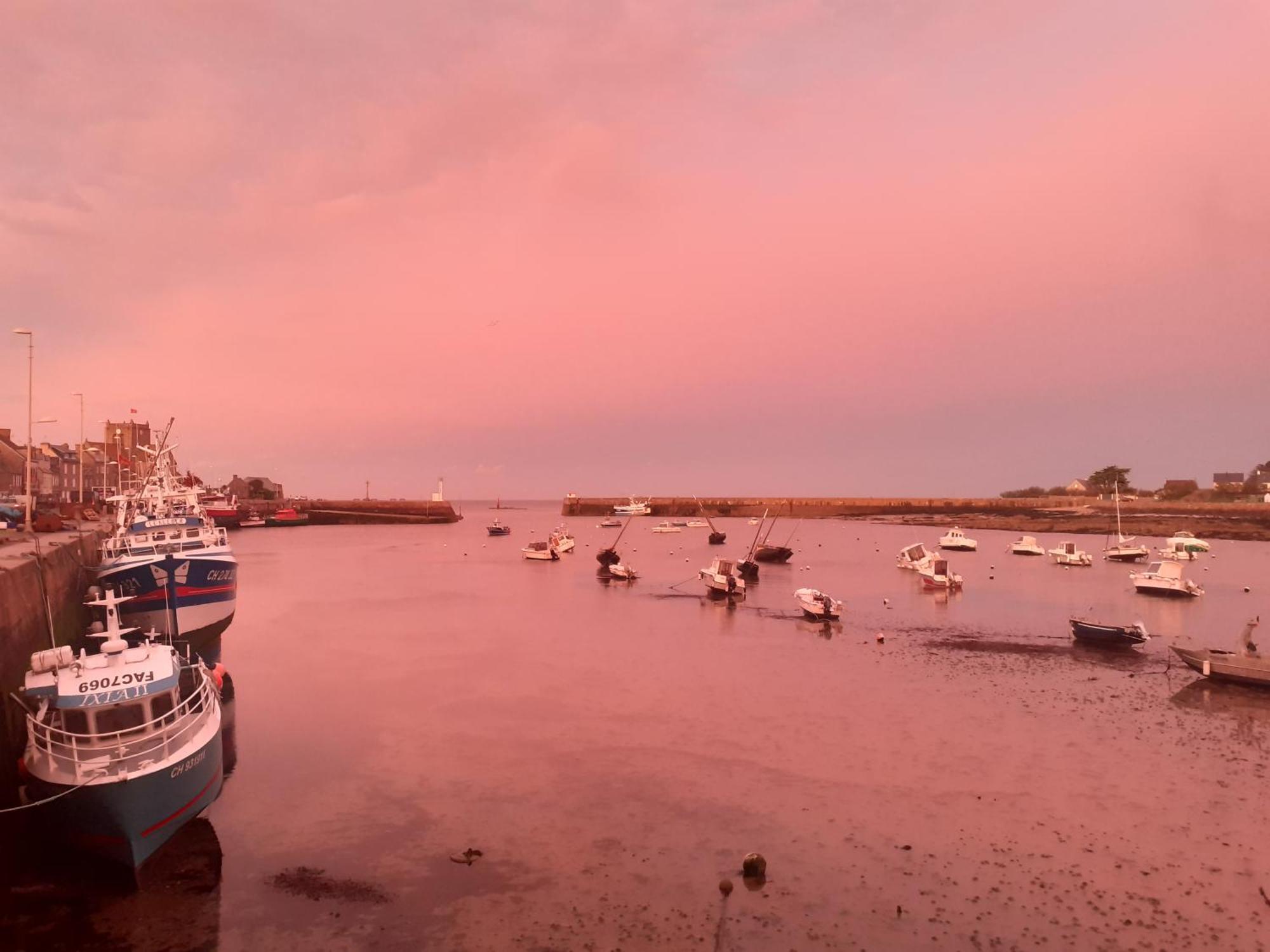 Le Mora Hotes Barfleur Exterior photo